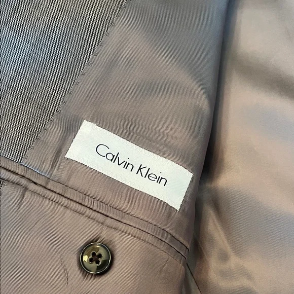 Calvin Klein Men's Gray Two-Piece Suit Blazer & Pants - Picture 2 of 9